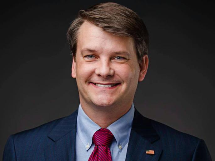 us 41 year old republican mp died coranavirus infection | नवनिर्वाचित खासदाराला कोरोनामुळे गमवावा लागला जीव, रविवारी घेणार होते शपथ us 41 year old republican mp died coranavirus infection | नवनिर्वाचित खासदाराला कोरोनामुळे गमवावा लागला जीव, रविवारी घेणार होते शपथ