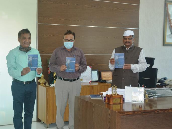 Social Readings: Useful Analysis of Social Events and Events from Retrospective and Reviews - Vice Chancellor Pvt. E. Vayunandan | Social Readings : Retrospective and Reviews मधून सामाजिक घटना, घडामोडींचे उपयुक्त विश्लेषण - कुलगुरु प्रा. ई. वायुनंदन Social Readings: Useful Analysis of Social Events and Events from Retrospective and Reviews - Vice Chancellor Pvt. E. Vayunandan | Social Readings : Retrospective and Reviews मधून सामाजिक घटना, घडामोडींचे उपयुक्त विश्लेषण - कुलगुरु प्रा. ई. वायुनंदन