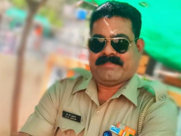 Shocking! Ex-serviceman killed in accident at Ner | धक्कादायक! नेर येथे अपघातात माजी सैनिकाचा मृत्यू   Shocking! Ex-serviceman killed in accident at Ner | धक्कादायक! नेर येथे अपघातात माजी सैनिकाचा मृत्यू