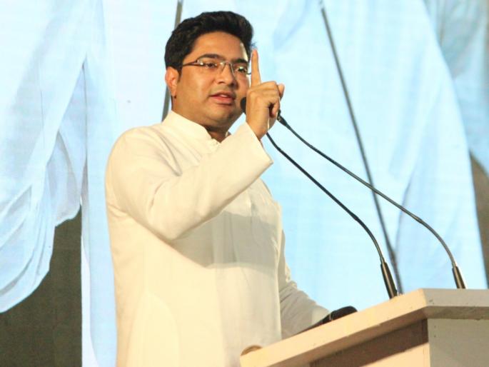i will die if allegations of corruption are proved against me abhishek banerjee | "माझ्यावरचे भ्रष्टाचाराचे आरोप खरे ठरले तर मी सार्वजनिक ठिकाणी स्वत:ला फासावर लटकवून घेईन" i will die if allegations of corruption are proved against me abhishek banerjee | "माझ्यावरचे भ्रष्टाचाराचे आरोप खरे ठरले तर मी सार्वजनिक ठिकाणी स्वत:ला फासावर लटकवून घेईन"