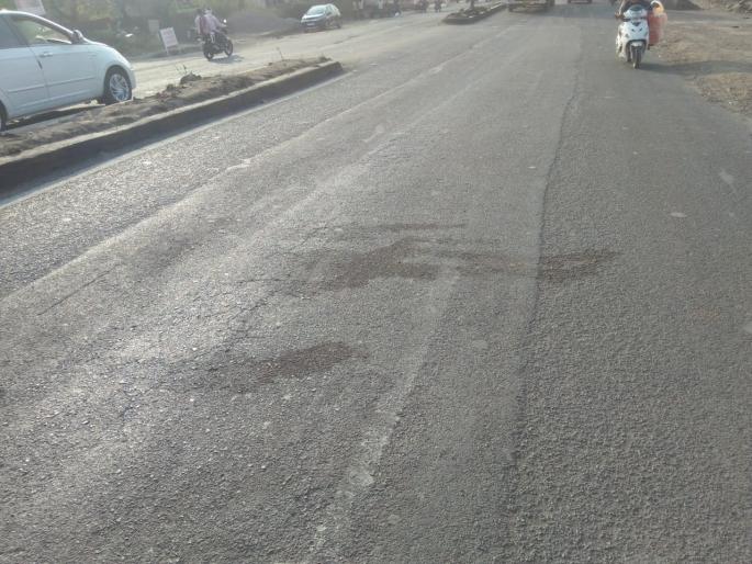 Horrific accident on Beed bypass; The truck crushed the two-wheeler siblings | बीड बायपासवर भीषण अपघात; भरधाव ट्रकने दुचाकीस्वार भावंडांना चिरडले Horrific accident on Beed bypass; The truck crushed the two-wheeler siblings | बीड बायपासवर भीषण अपघात; भरधाव ट्रकने दुचाकीस्वार भावंडांना चिरडले