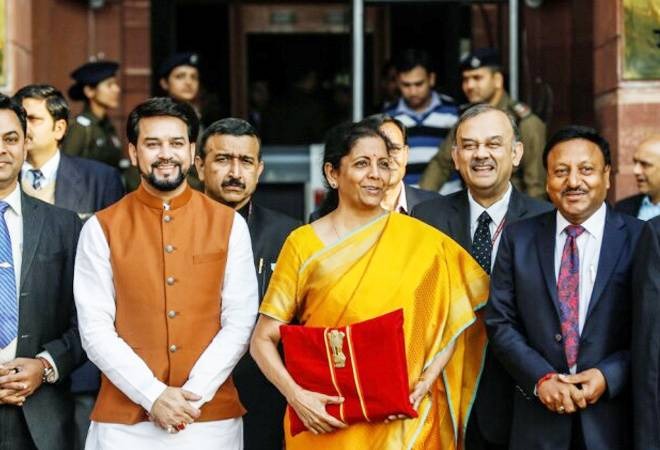 Budget 2021: The 'nectar' of the budget should seep to the common man! | Budget 2021: अर्थसंकल्पाचे ‘अमृत’ सामान्यांपर्यंत झिरपावे! Budget 2021: The 'nectar' of the budget should seep to the common man! | Budget 2021: अर्थसंकल्पाचे ‘अमृत’ सामान्यांपर्यंत झिरपावे!