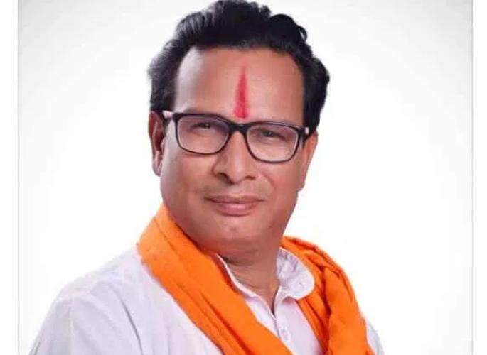 Vai | आधीच्या आमदाराला निधी कोठून येतो, हे कळालेच नाही - आमदार किरण लहामटे यांचा टोला Vai | आधीच्या आमदाराला निधी कोठून येतो, हे कळालेच नाही - आमदार किरण लहामटे यांचा टोला