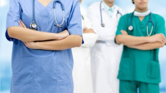 Approved posts for medical college | वैद्यकीय महाविद्यालयासाठी पदे मंजूर, अलिबागमध्ये ५१० पदे भरण्यास वैद्यकीय शिक्षण व औषध द्रव्ये विभागाची मान्यता