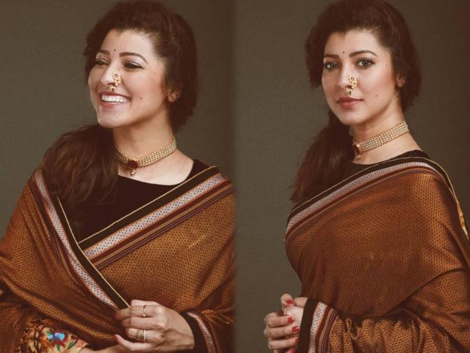 Tejaswini pandit did a photoshoot in a saree, she looks very beautiful | नथीचा नखरा म्हणत तेजस्विनी पंडितने खणाच्या साडीत केलं फोटोशूट, दिसतेय खूपच सुंदर Tejaswini pandit did a photoshoot in a saree, she looks very beautiful | नथीचा नखरा म्हणत तेजस्विनी पंडितने खणाच्या साडीत केलं फोटोशूट, दिसतेय खूपच सुंदर