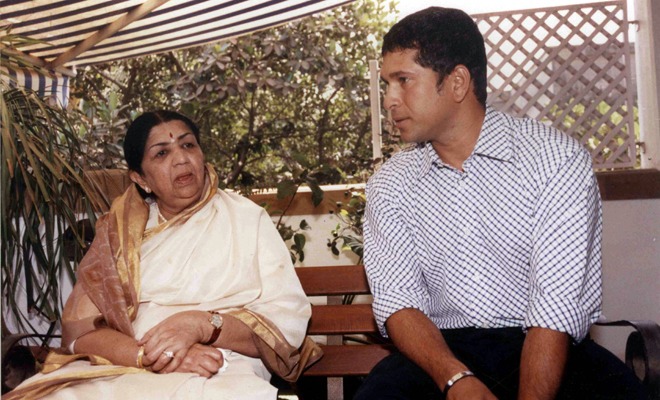 Maharashtra government to probe Sachin Tendulkar, Lata Mangeshkar's tweet regarding farmers' agitation? | शेतकरी आंदोलनाबाबत सचिन, लता मंगेशकर यांनी केलेल्या ट्विटची महाराष्ट्र सरकार करणार चौकशी Maharashtra government to probe Sachin Tendulkar, Lata Mangeshkar's tweet regarding farmers' agitation? | शेतकरी आंदोलनाबाबत सचिन, लता मंगेशकर यांनी केलेल्या ट्विटची महाराष्ट्र सरकार करणार चौकशी