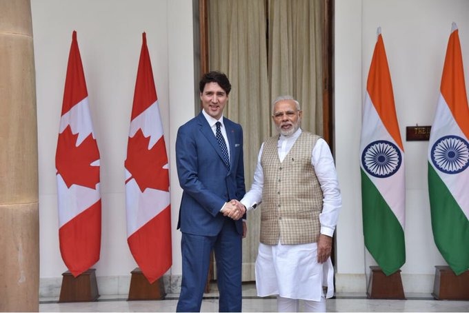 Corona vaccine needs to be changed in Canada, praises central government stand on Farmers Protest | Corona vaccine ची गरज भासताच बदलले कॅनडाचे सूर, शेतकरी आंदोलनाबाबत केंद्र सरकारच्या भूमिकेचे केले कौतुक