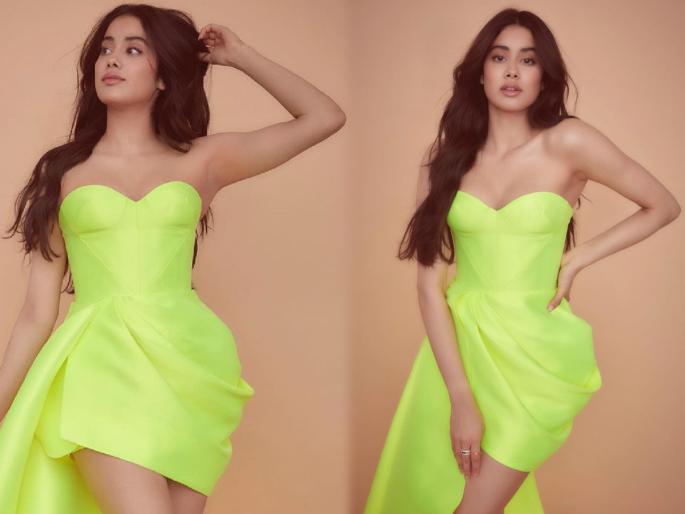 Hearing the cost of this dress of janhvi kapoor will blow your senses the price is in millions | बापरे बाप! इतक्या लाखांचा ड्रेस घालून जान्हवी कपूरने केलं फोटोशूट, किंमत वाचून येईल तुम्हाला भोवळ Hearing the cost of this dress of janhvi kapoor will blow your senses the price is in millions | बापरे बाप! इतक्या लाखांचा ड्रेस घालून जान्हवी कपूरने केलं फोटोशूट, किंमत वाचून येईल तुम्हाला भोवळ