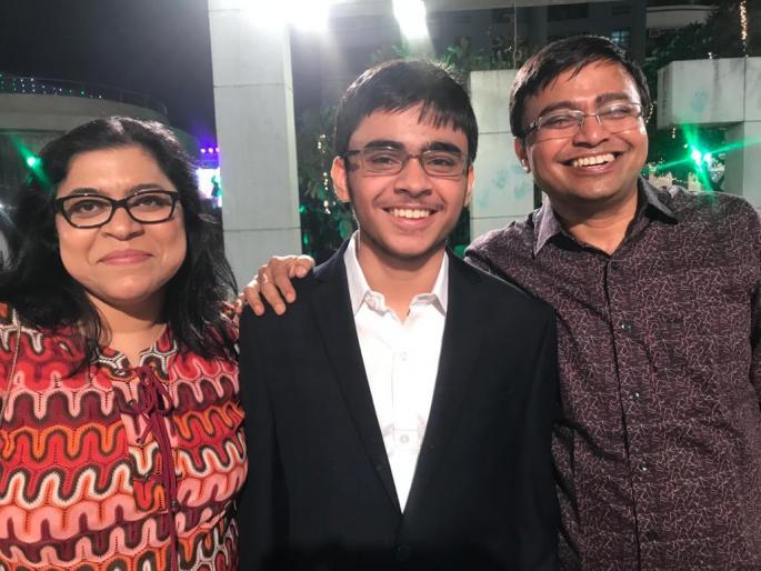 JEE Main Result 2021: Maharashtra's Siddhant Mukherjee gets perfect score | JEE Main Result 2021: कौतुकास्पद! मुंबईच्या सिद्धांतला जेईई मुख्य परीक्षेत १०० पर्सेंटाईल JEE Main Result 2021: Maharashtra's Siddhant Mukherjee gets perfect score | JEE Main Result 2021: कौतुकास्पद! मुंबईच्या सिद्धांतला जेईई मुख्य परीक्षेत १०० पर्सेंटाईल