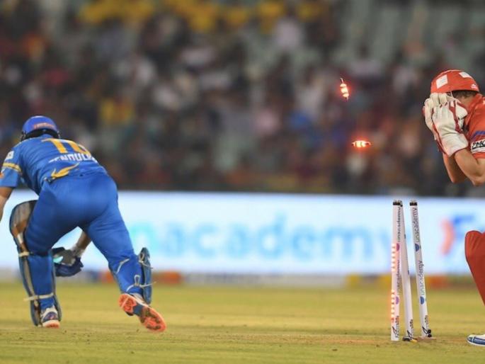 Monty Panesar better than Jack Leach: Fans react after ex-spinner dismisses Sachin Tendulkar and Yuvraj Singh | Monty Panesar : 'ये तो बिल्कुल नही बदला यार'; सचिन अन् युवराजची विकेट घेतल्यानंतर चर्चेत आला माँटी पानेसर