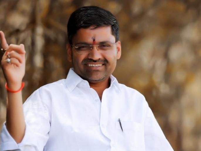 lomty 2020 nilesh dnyandev lanke maharashtrian of the year 2020 award winner profile | LMOTY 2020 : लॉकडाऊनमध्ये गरिबांची सेवा करणारे आमदार निलेश लंकेंचा लोकमतकडून सन्मान