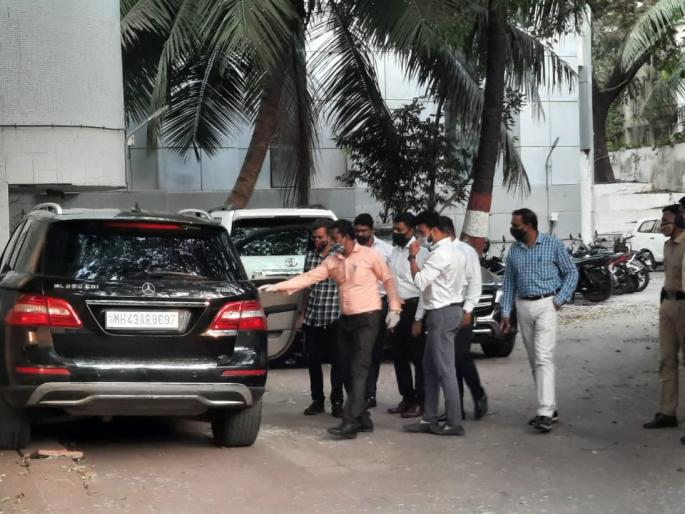 Sachin Vaje had brought Mansukh to the crime branch from this Mercedes | Sachin Vaze : 'या' मर्सिडीजमधून सचिन वाजेंनी मनसुख यांना क्राईम ब्रान्चमध्ये आणलं होतं 