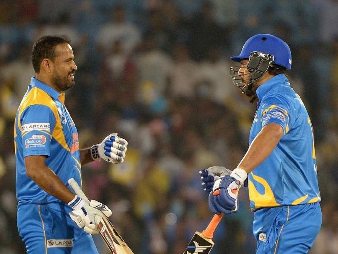 Road safety world series final : Storm of UV-Yusuf Pathan, India Legends scored 181 runs in 20 overs | युवी-युसूफ पठाणचे तुफान, फायनलमध्ये षटकार चौकारांची बरसात करत श्रीलंकन संघाला दिले मोठे आव्हान 