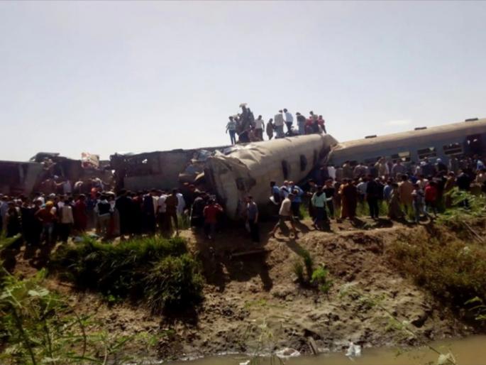 Egypt Train Accident Train collision kills 32 people, injures scores in Egypt | Egypt Train Accident : इजिप्तमध्ये भीषण अपघात! दोन ट्रेनची जोरदार धडक; 32 जणांचा मृत्यू, 66 जण जखमी Egypt Train Accident Train collision kills 32 people, injures scores in Egypt | Egypt Train Accident : इजिप्तमध्ये भीषण अपघात! दोन ट्रेनची जोरदार धडक; 32 जणांचा मृत्यू, 66 जण जखमी