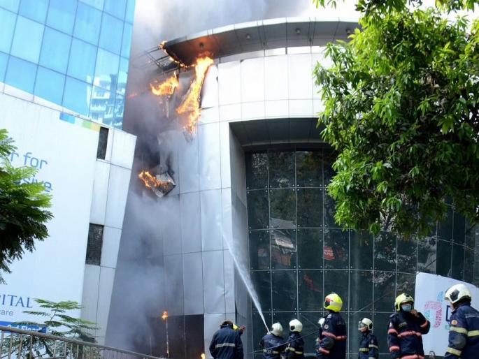 Investigate the Sunrise Hospital fire through a retired judge, councilors demanded | सनराईज रुग्णालयातील आगीची निवृत्त न्यायाधीशांमार्फत चौकशी करा, नगरसेवकांनी केली मागणी Investigate the Sunrise Hospital fire through a retired judge, councilors demanded | सनराईज रुग्णालयातील आगीची निवृत्त न्यायाधीशांमार्फत चौकशी करा, नगरसेवकांनी केली मागणी