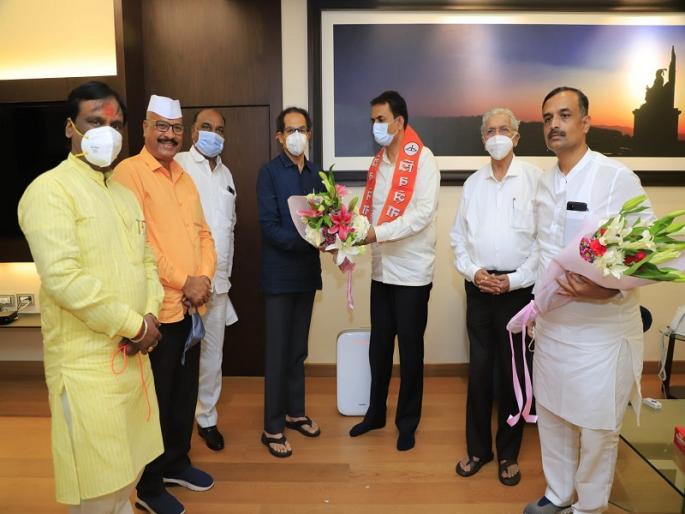 Nitin Patil joins BJP, joins Shiv Sena; Clear the way for the post of District Bank Chairman? | नितीन पाटील यांचा भाजपला रामराम, शिवसेनेत प्रवेश; जिल्हा बँक अध्यक्षपदाचा मार्ग मोकळा ? Nitin Patil joins BJP, joins Shiv Sena; Clear the way for the post of District Bank Chairman? | नितीन पाटील यांचा भाजपला रामराम, शिवसेनेत प्रवेश; जिल्हा बँक अध्यक्षपदाचा मार्ग मोकळा ?