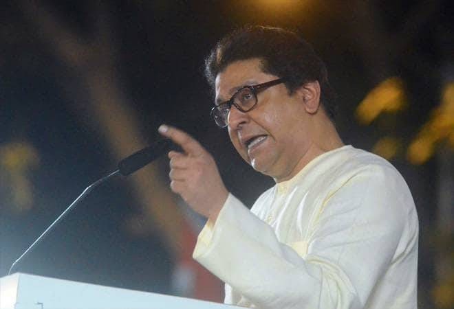 The name of the NCP corporator in the murder of MNS office bearer, Raj Thackeray demands action | मनसे पदाधिकाऱ्याच्या हत्येत राष्ट्रवादीच्या नगरसेवकाचे नाव, राज ठाकरे म्हणाले, अशी माणसं पक्षात सांभाळायची असतील तर... The name of the NCP corporator in the murder of MNS office bearer, Raj Thackeray demands action | मनसे पदाधिकाऱ्याच्या हत्येत राष्ट्रवादीच्या नगरसेवकाचे नाव, राज ठाकरे म्हणाले, अशी माणसं पक्षात सांभाळायची असतील तर...