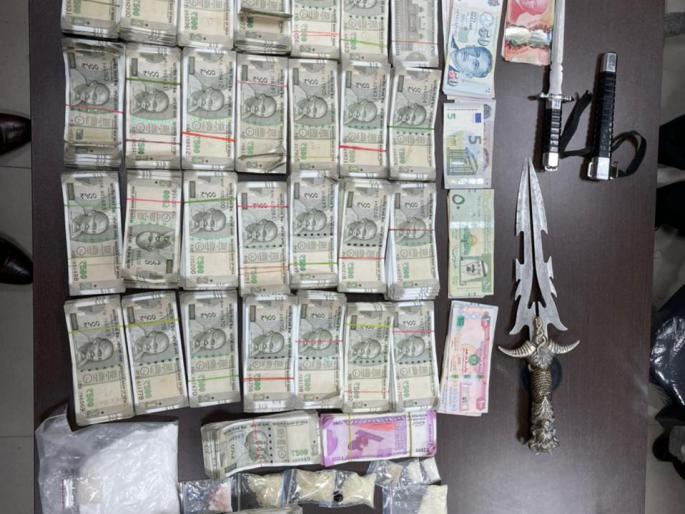 NCB raids in Thane including Mumbai; Three arrested | NCB ची मुंबईसह ठाण्यात छापेमारी; तिघांना अटक 