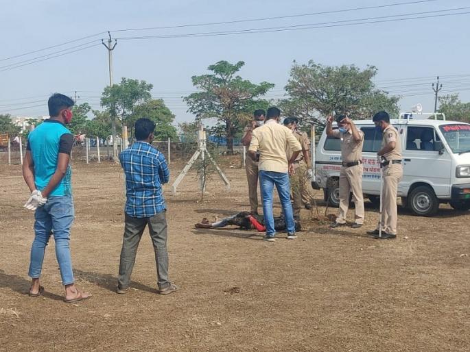 Dispute over stolen money; Young man strangled to death | चोरीच्या पैशावरुन झाला वाद; नशा देऊन तरुणाचा गळा चिरून खून केल्यानंतर मृतदेह जाळला