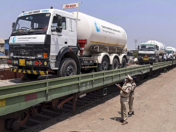 Oxygen Tanker Missing: Oxygen tanker went missing; Filed a complaint at the police station | Oxygen Tanker Missing : ऑक्सिजनने भरलेला टँकर बेपत्ता; पोलीस ठाण्यात तक्रार दाखल  Oxygen Tanker Missing: Oxygen tanker went missing; Filed a complaint at the police station | Oxygen Tanker Missing : ऑक्सिजनने भरलेला टँकर बेपत्ता; पोलीस ठाण्यात तक्रार दाखल