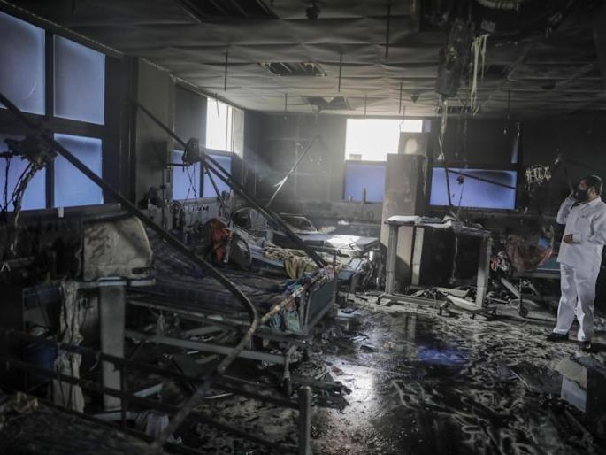 Police have arrested two persons, including a manager, in connection with the Virar Vijay Vallabh Hospital accident | विजय वल्लभ हॉस्पिटल दुर्घटनेप्रकरणी व्यवस्थापकासह दोघांना पोलिसांनी केली अटक