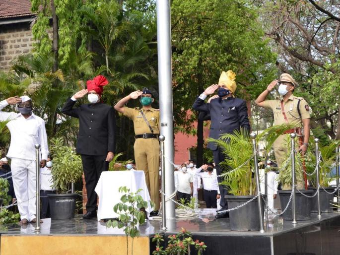 Maharashtra Day 2021: The contribution of workers in the progress of Maharashtra is valuable - Guardian Minister Balasaheb Patil | Maharashtra Day 2021: महाराष्ट्राच्या प्रगतीत कामगारांचे योगदान मोलाचे - पालकमंत्री बाळासाहेब पाटील