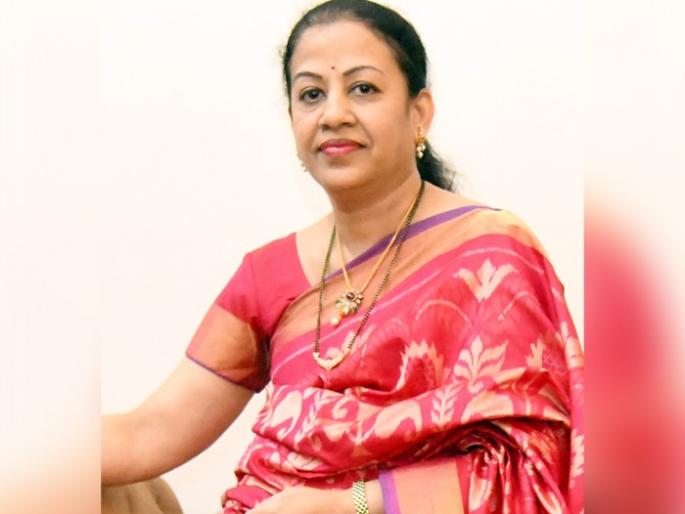 Belgaum Election Result: BJP's Mangala Angadi beats Congress candidate Satish Jarkiholi in Belgaum | Belgaum Election Result:  टी-२० ला लाजवेल असा थरार, अटीतटीच्या लढतीत बेळगावमध्ये भाजपाची जीत, तर काँग्रेसची हार.. Belgaum Election Result: BJP's Mangala Angadi beats Congress candidate Satish Jarkiholi in Belgaum | Belgaum Election Result:  टी-२० ला लाजवेल असा थरार, अटीतटीच्या लढतीत बेळगावमध्ये भाजपाची जीत, तर काँग्रेसची हार..