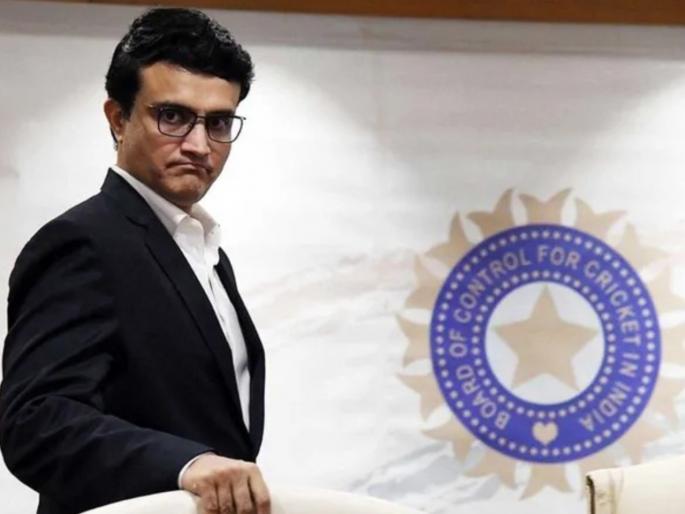 Sourav Ganguly defends BCCI's decision to host IPL 2021 in India, Now BCCI faced with logistical challenges   | भारतात IPL 2021 आयोजन करण्याच्या निर्णयाचं सौरव गांगुलीनं केलं समर्थन; स्थगितीनंतर करावा लागतोय आव्हानांचा सामना