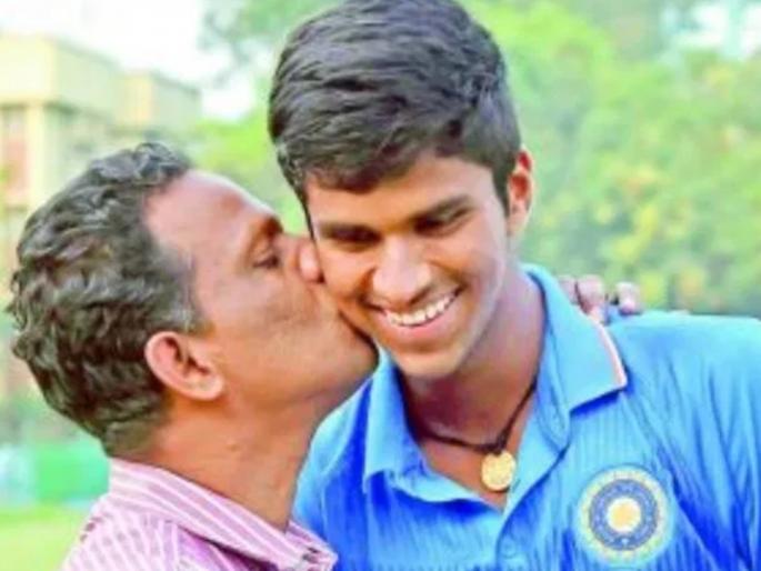 ‘I am only seeing him on video calls’ – Washington Sundar’s father staying away from him to ensure he is safe from COVID-19 | 'मी त्याला फक्त व्हिडीओ कॉलवर पाहतोय'; मुलाच्या सुरक्षिततेसाठी वॉशिंग्टन सुंदरचे वडील राहतायेत दुसऱ्या घरात