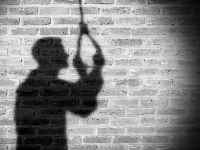 Jain Muni commits suicide by writing in a suicide note, 'Come to me now, so I am leaving' | 'तू आता माझ्याजवळ ये, म्हणून मी जात आहे' असं सुसाईड नोटमध्ये लिहून जैन मुनीने केली आत्महत्या