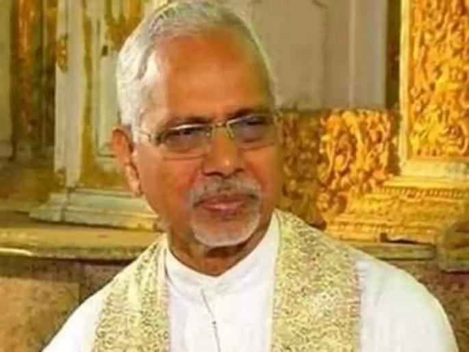 Father Francis Dibrito's MyBoli service continues despite fighting cancer! | कॅन्सरशी लढा देतानाही फादर फ्रान्सिस दिब्रिटो यांची मायबोलीची सेवा सुरूच! Father Francis Dibrito's MyBoli service continues despite fighting cancer! | कॅन्सरशी लढा देतानाही फादर फ्रान्सिस दिब्रिटो यांची मायबोलीची सेवा सुरूच!