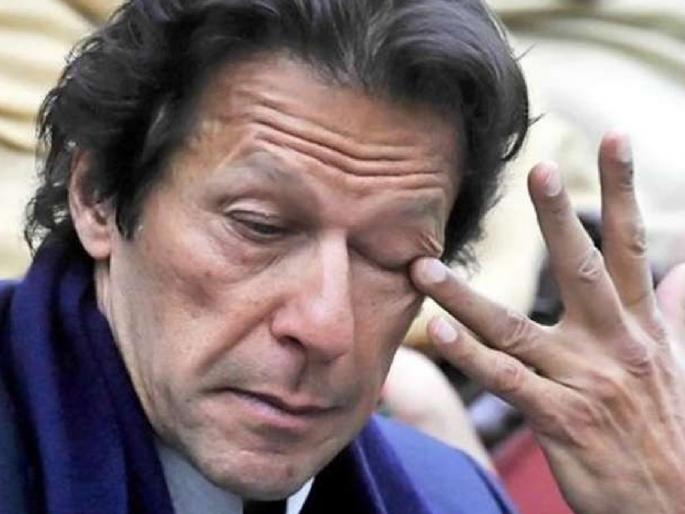 Pakistan begs China for Power debt forgivness, Xi Jinping says No  | चीननं दाखवला पाकिस्तानला ठेंगा; इम्रान खान यांना कर्ज माफीसाठी जोडावे लागले हात Pakistan begs China for Power debt forgivness, Xi Jinping says No  | चीननं दाखवला पाकिस्तानला ठेंगा; इम्रान खान यांना कर्ज माफीसाठी जोडावे लागले हात