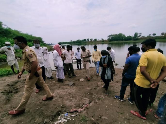 Unfortunately! The mother and sister also drowned while trying to save the girl, incident from Beed | दुर्दैवी ! मुलीला वाचविण्याच्या प्रयत्नात आई आणि बहिणीचाही बुडून मृत्यू 