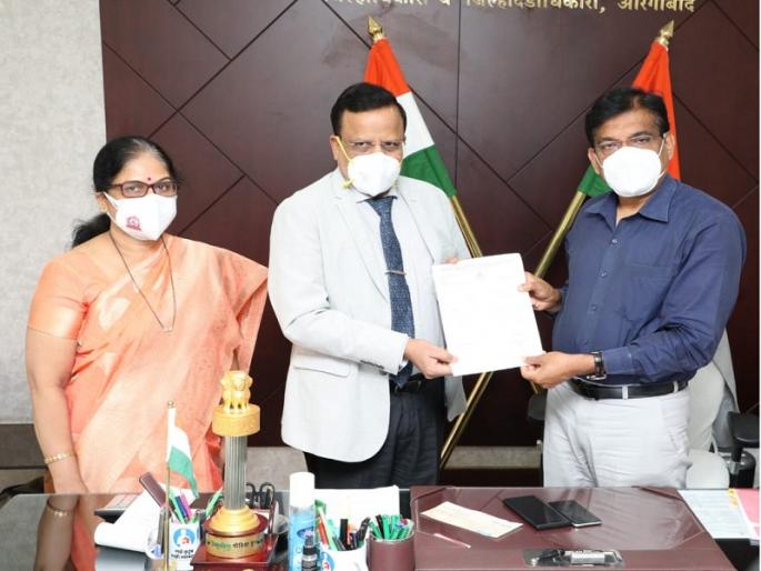 The role of Dr. Babasaheb Ambedkar Marathvada university is parenting; Till date, 81 lakh has been deposited in the Chief Minister's Assistance Fund | 'विद्यापीठ पालकत्वाच्या भूमिकेत'; आजपर्यंत ८१ लाख रुपये मुख्यमंत्री सहाय्यता निधीत केले जमा