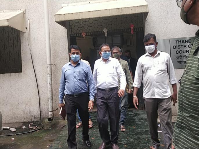 Gheware, a fugitive accused in the ULC scam, was arrested from Surat | यूएलसी घोटाळ्यातील फरार आरोपी घेवारे याला सुरतमधून अटक    Gheware, a fugitive accused in the ULC scam, was arrested from Surat | यूएलसी घोटाळ्यातील फरार आरोपी घेवारे याला सुरतमधून अटक