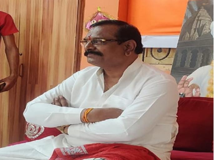 ... then self-immolation in the temple; Dnyaneshwar Maharaj's warning for denying permission to the palanquin | ...तर मंदिरात आत्मदहन करणार; पालखीस परवानगी नाकारल्याने ज्ञानेश्वर महाराजांचा इशारा