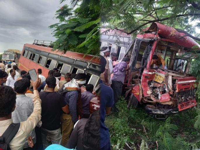 The uncontrolled bus hit a tree; 12 passengers including driver injured | अनियंत्रित बस झाडावर धडकली; चालकासह १२ प्रवासी जखमी The uncontrolled bus hit a tree; 12 passengers including driver injured | अनियंत्रित बस झाडावर धडकली; चालकासह १२ प्रवासी जखमी