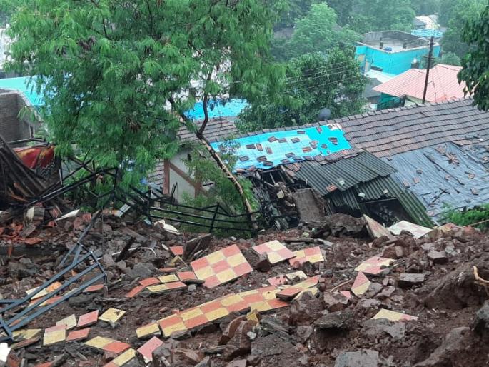 Thane Rain Update: Malin's recurrence in Kasara village, six houses found under rubble, fortunately no casualties | कसारा गावात माळीणची पुनरावृत्ती, दरडीखाली सापडली सहा घरे, सुदैवाने जीवितहानी टळली