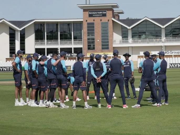 BCCI has confirmed Prithvi Shaw and Suryakumar Yadav will be flying to England as replacements in the Test series | मोठी घोषणा : पृथ्वी शॉसह मुंबई इंडियन्सच्या खेळाडूला इंग्लंडचे बोलावणे आले; भारतीय संघात मोठे बदल झाले