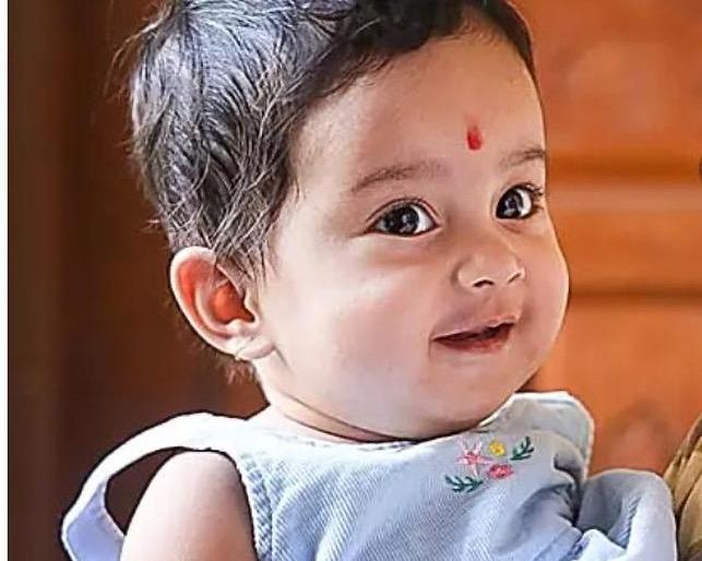 Vedika died despite being given an injection of Rs 16 crore Rupees | दु:खद! सोळा कोटीचे इंजेक्शन देऊनही वेदिकाचा मृत्यू, उपचारांसाठी आईवडीलांनी केलं होतं जीवाचं रान