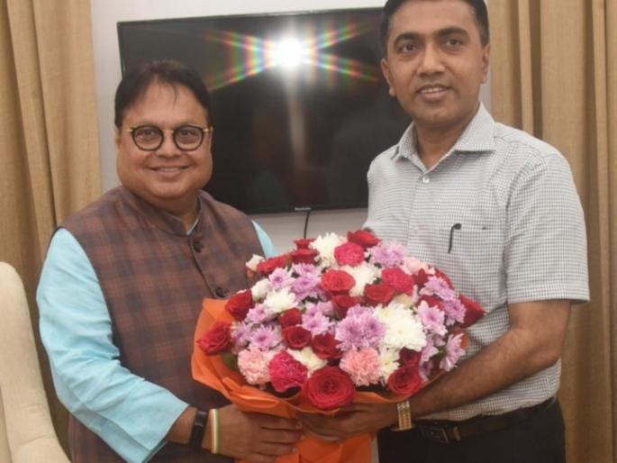 Tourism development possible in Goa on the lines of Maldives, Lokmat chairman Darda discusses with CM | मालदीवच्या धर्तीवर गोव्यात पर्यटन विकास शक्य, लोकमतचे चेअरमन दर्डा यांची मुख्यमंत्र्यांशी चर्चा Tourism development possible in Goa on the lines of Maldives, Lokmat chairman Darda discusses with CM | मालदीवच्या धर्तीवर गोव्यात पर्यटन विकास शक्य, लोकमतचे चेअरमन दर्डा यांची मुख्यमंत्र्यांशी चर्चा