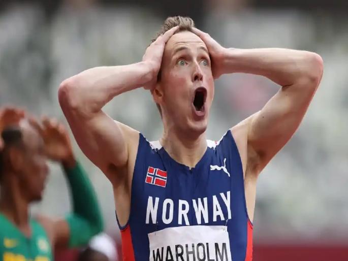 Tokyo Olympics: Run for gold, break world record, tear off jersey with joy | Tokyo Olympics: सुवर्णासाठी धावला, विश्वविक्रम मोडला, आनंदात जर्सीही फाडली Tokyo Olympics: Run for gold, break world record, tear off jersey with joy | Tokyo Olympics: सुवर्णासाठी धावला, विश्वविक्रम मोडला, आनंदात जर्सीही फाडली