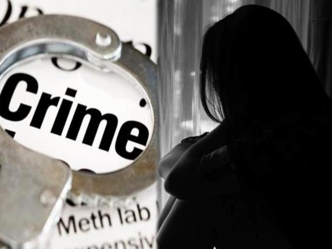 The woman was killed and her private part and eyes were removed | बापरे! नराधमांनी महिलेची हत्या करून कापले गुप्तांग अन् डोळे घेतले काढून The woman was killed and her private part and eyes were removed | बापरे! नराधमांनी महिलेची हत्या करून कापले गुप्तांग अन् डोळे घेतले काढून