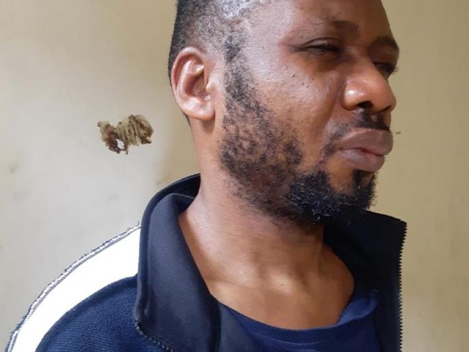 Drug smuggler attacked on Two NCB officers due to he got arrested | ड्रग्ज तस्कराने अटकेच्या कारवाईविरोधात केला हल्ला; एनसीबीचे दोन अधिकारी जखमी Drug smuggler attacked on Two NCB officers due to he got arrested | ड्रग्ज तस्कराने अटकेच्या कारवाईविरोधात केला हल्ला; एनसीबीचे दोन अधिकारी जखमी