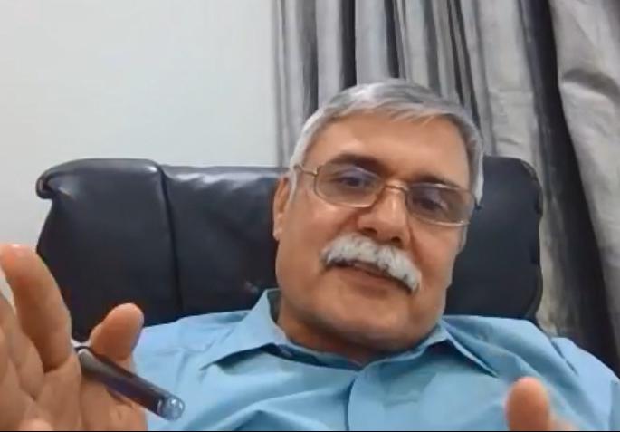 Video: Police will get good news soon; After 12 hours of duty, you will get 24 hours of rest | Video : पोलिसांना लवकरच मिळणार खुशखबर; १२ तास ड्युटी केल्यानंतर २४ तास मिळणार आराम Video: Police will get good news soon; After 12 hours of duty, you will get 24 hours of rest | Video : पोलिसांना लवकरच मिळणार खुशखबर; १२ तास ड्युटी केल्यानंतर २४ तास मिळणार आराम