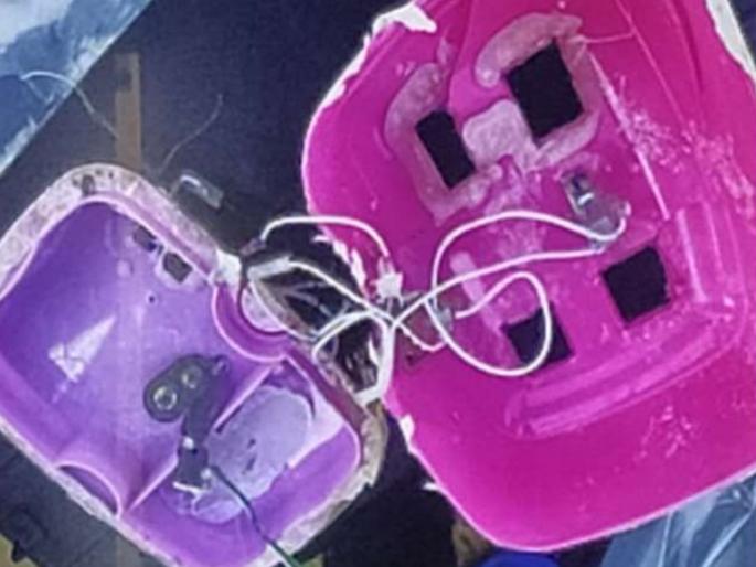 High alert! Tiffin bomb filled with RDX found in Amritsar border area | हायअलर्ट! अमृतसर सीमा परिसरात सापडला RDXने भरलेला टिफिन बॉम्ब  High alert! Tiffin bomb filled with RDX found in Amritsar border area | हायअलर्ट! अमृतसर सीमा परिसरात सापडला RDXने भरलेला टिफिन बॉम्ब