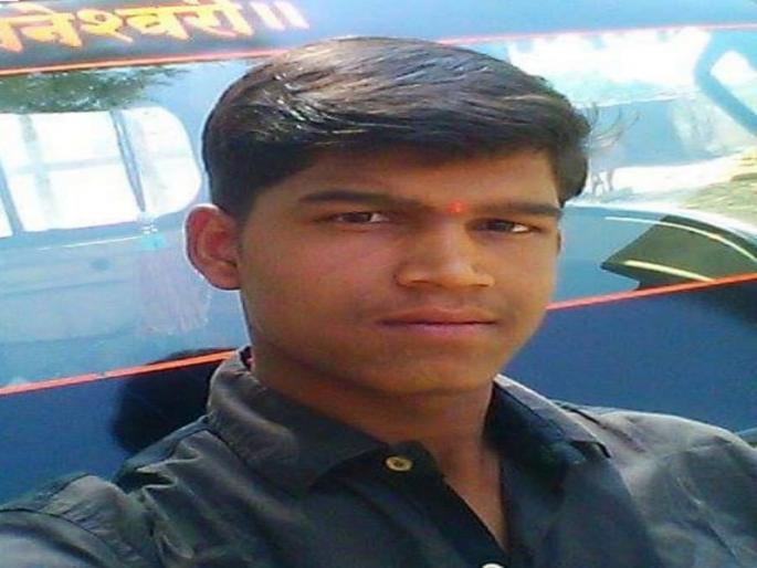 The body was set on fire for the second time and he was caught by the police | दुसऱ्यांदा प्रेताला अग्नी दिला अन् पोलिसांच्या जाळ्यात अडकला The body was set on fire for the second time and he was caught by the police | दुसऱ्यांदा प्रेताला अग्नी दिला अन् पोलिसांच्या जाळ्यात अडकला