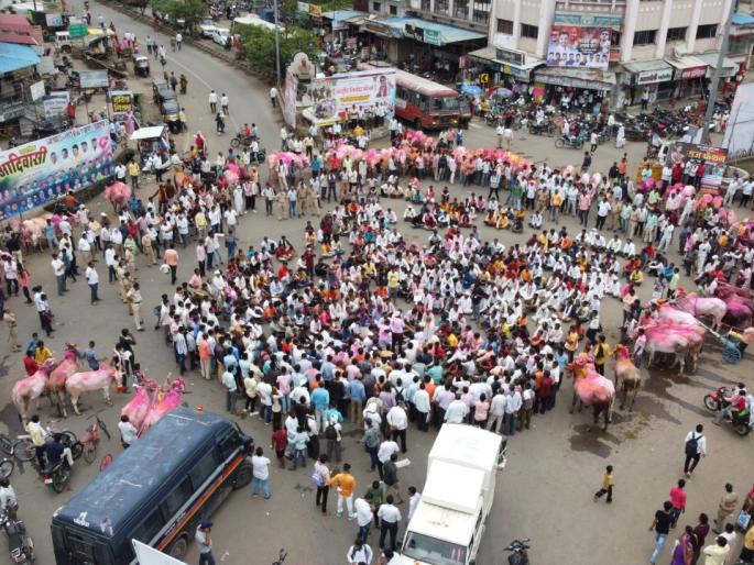 Case filed against 100 to 125 people including BJP MLA Mangesh Chavan | गर्दी जमवणं भोवलं! भाजपा आमदार मंगेश चव्हाण यांच्यासह १०० ते १२५ जणांविरुद्ध गुन्हा दाखल