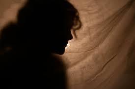 Crime News: The woman was stripped naked and taken around the village in Jharkhand | Crime News: सवतीला पाहून महिलेचे माथे भडकले, पतीसमोरच तिला विवस्त्र केले आणि... Crime News: The woman was stripped naked and taken around the village in Jharkhand | Crime News: सवतीला पाहून महिलेचे माथे भडकले, पतीसमोरच तिला विवस्त्र केले आणि...