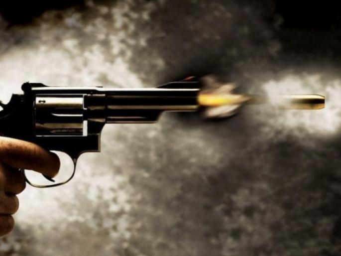 In the quarrel between husband and wife, the son took the life of the old mother; He escaped by firing | पती पत्नीच्या भांडणात मुलाने घेतला वृद्ध आईचा जीव; गोळीबार करून झाला फरार